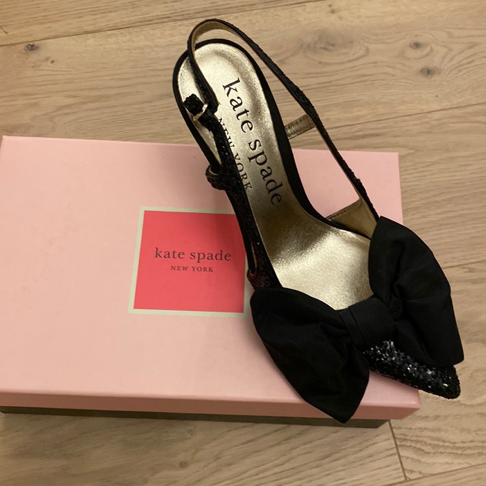 New in box Kate Spade heels . Size 7
